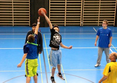 Morgensport Get up, stand up 730 Foto
